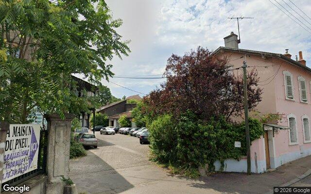 Façade : 18 rue Louis Aulagne, Oullins-Pierre-Bénite