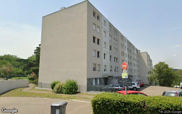 Façade : 1 rue Salvador Allende, Oullins-Pierre-Bénite